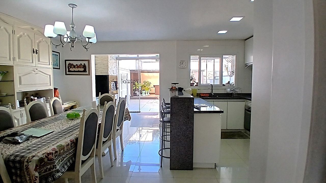 Sobrado, 3 quartos, 262 m² - Foto 10