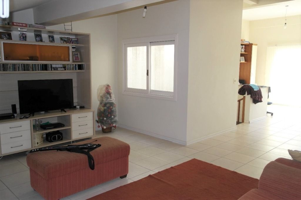 Sobrado para Venda - 271.82m², 3 dormitórios, sendo 1 suites, 4 vagas - Jardim Itu — foto 3