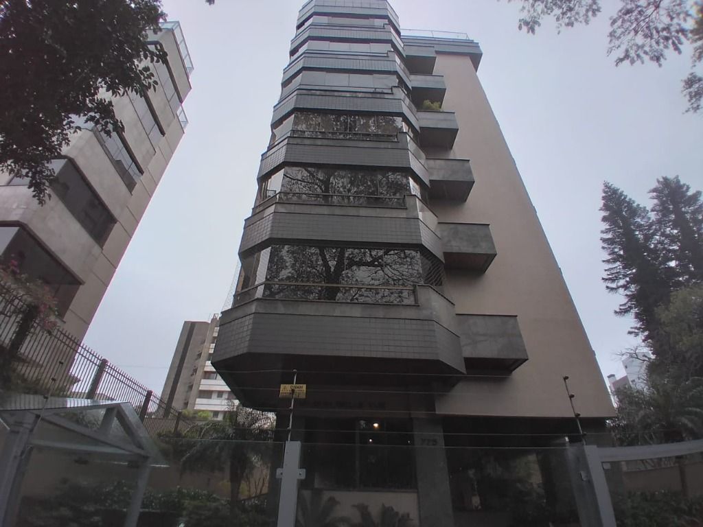 Apartamento para Venda - 139.81m², 3 dormitórios, sendo 1 suites, 2 vagas - Mont Serrat