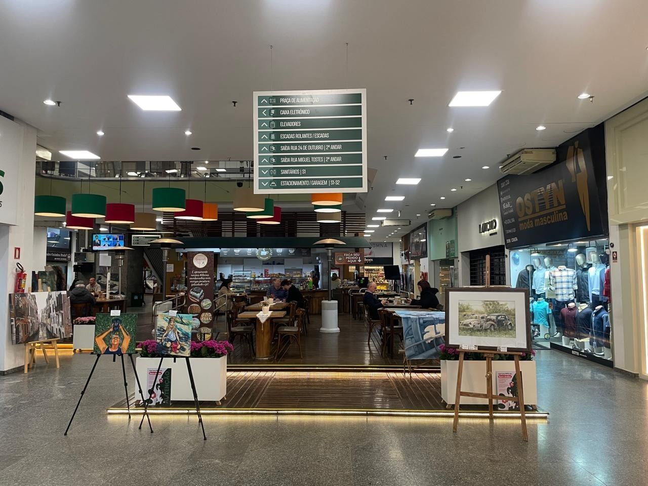 Sala Comercial à venda, 45m², Moinhos de Vento - Porto Alegre — foto 2