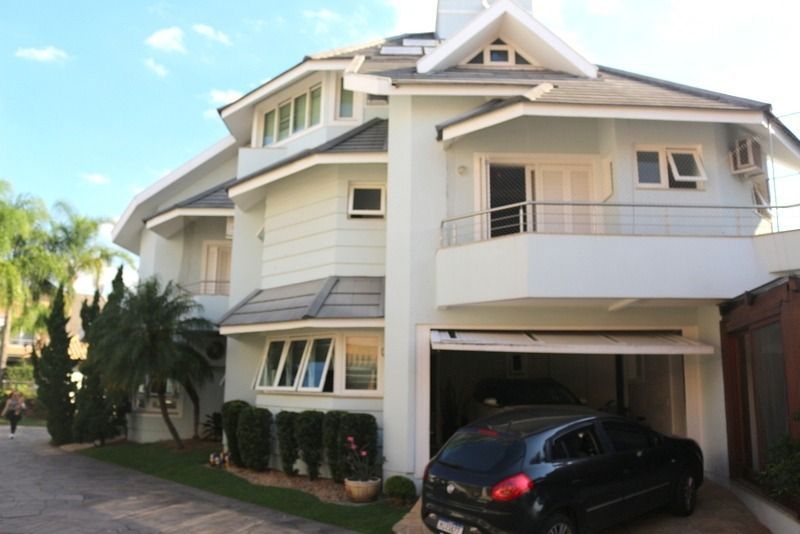 CASA EM PORTO ALEGRE NO ECOVILLE