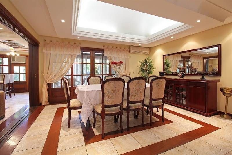 Casa para Venda - 381.1m², 4 dormitórios, sendo 1 suites, 4 vagas - Chácara das Pedras — foto 4
