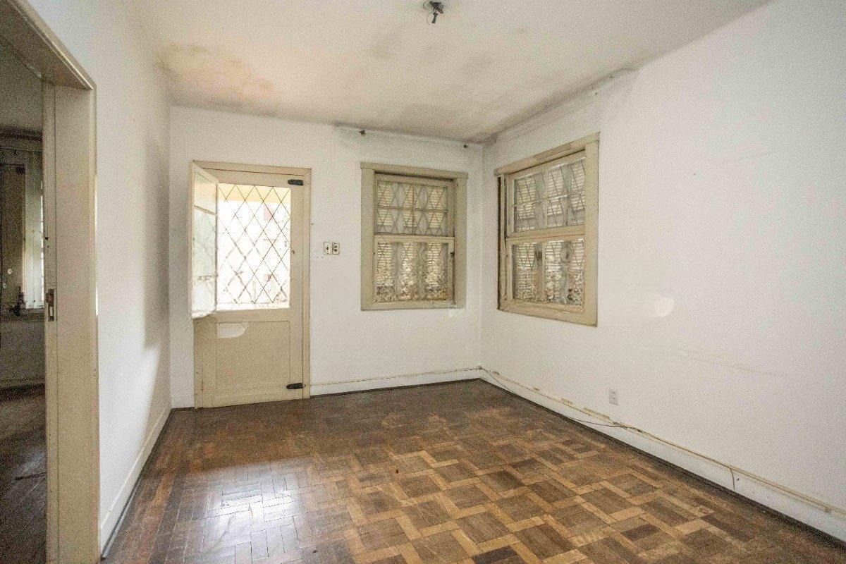 Casa 3 quartos à venda, 160m², Passo da Areia - Porto Alegre — foto 2