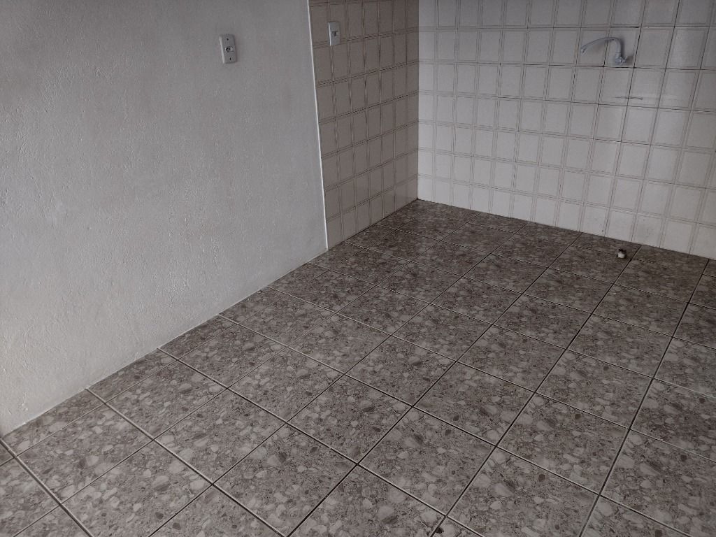 Casa para Venda - 90m², 2 dormitórios, 3 vagas - Vila Ipiranga — foto 3