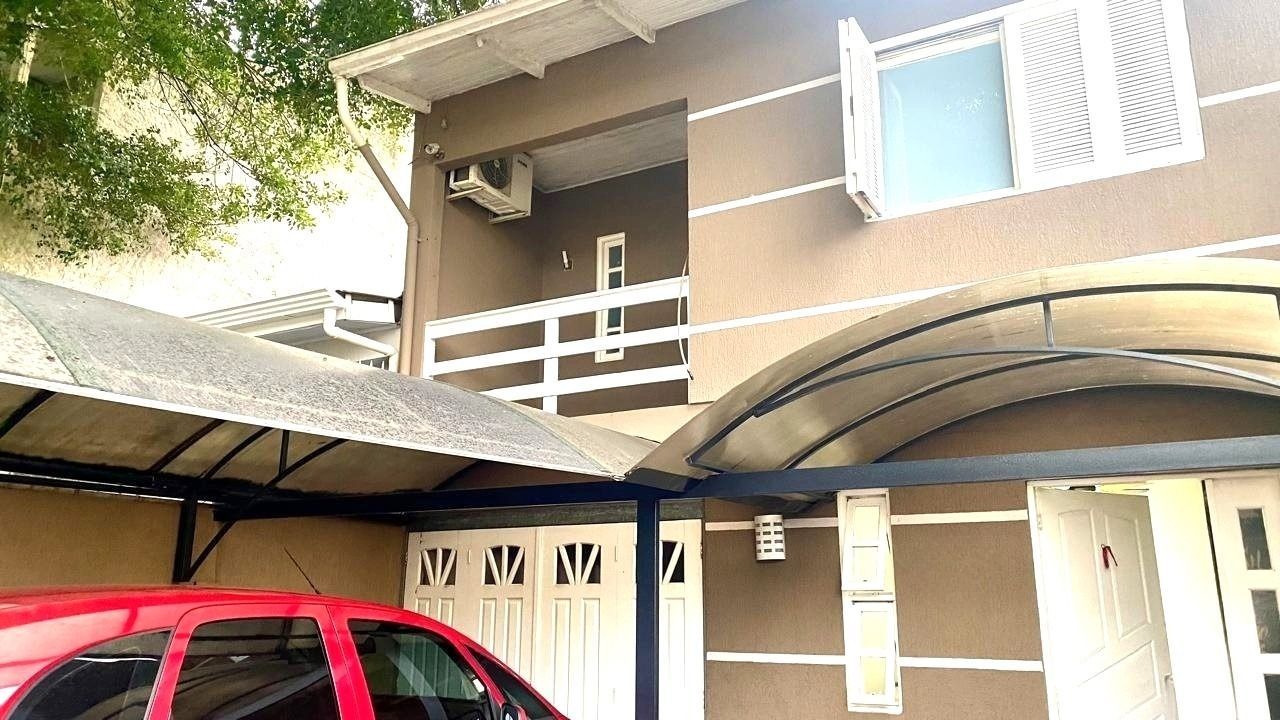 Casa 3 quartos à venda, 169m², Agronomia - Porto Alegre