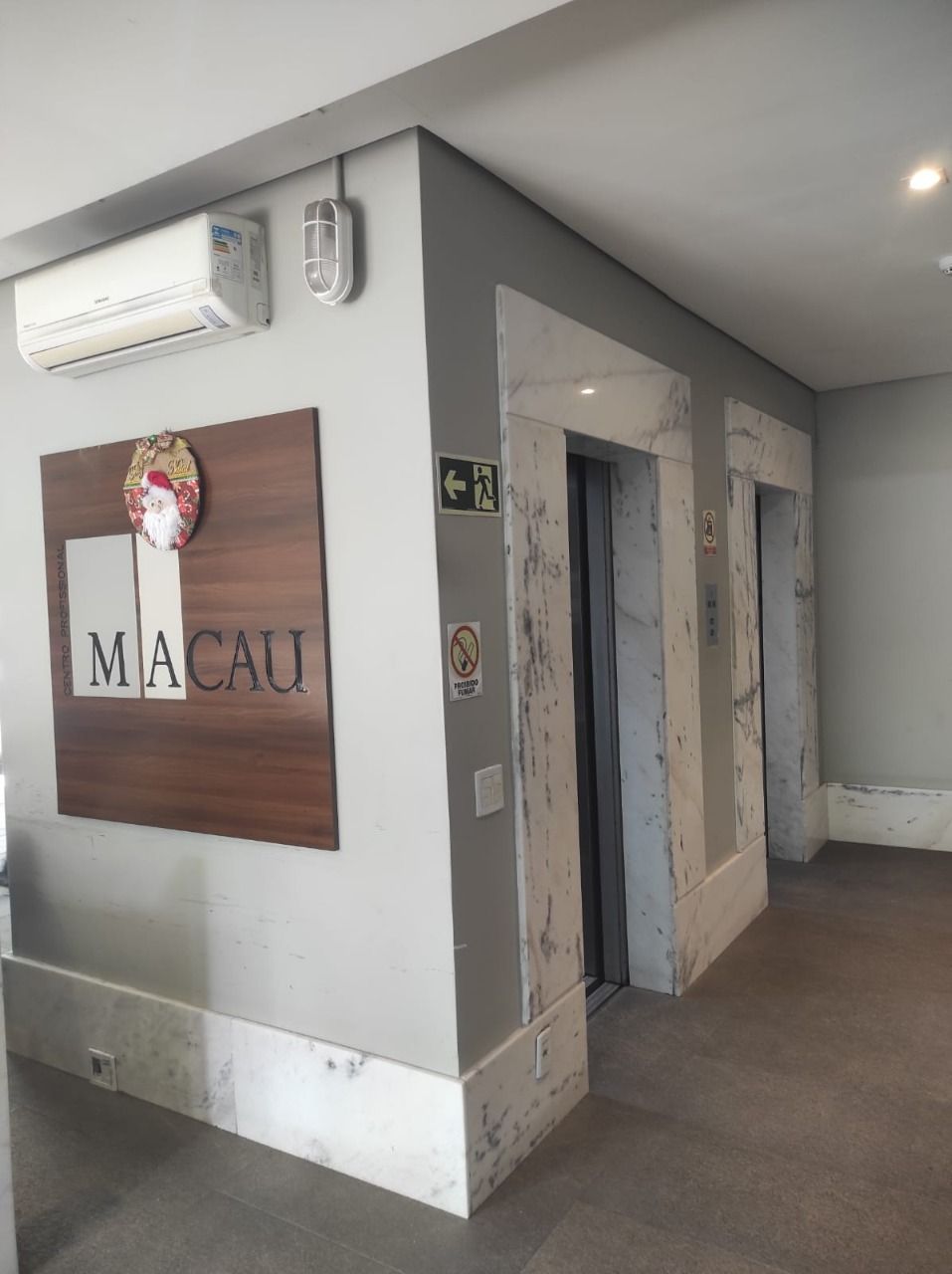 Sala Comercial à venda, 52m², Moinhos de Vento - Porto Alegre — foto 3