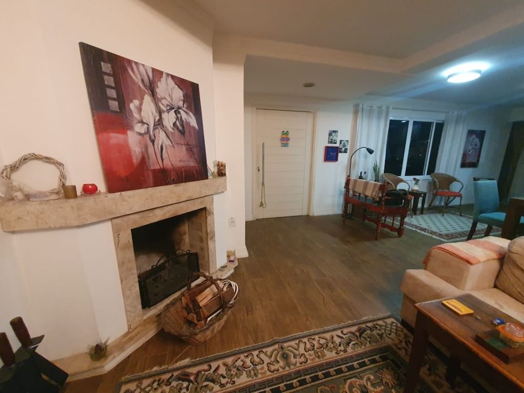 Casa Condominio para Venda - 179m², 2 dormitórios, sendo 2 suites, 4 vagas - Alto Petrópolis — foto 2
