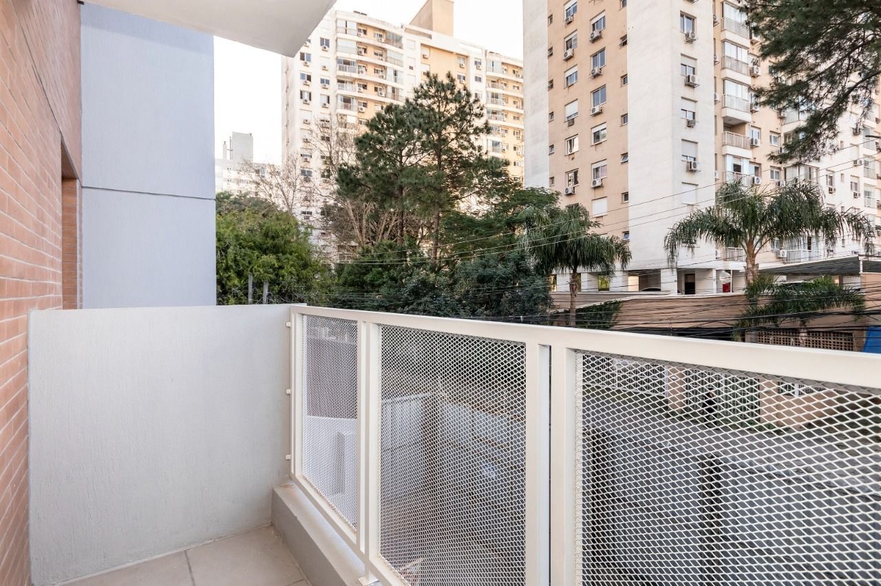 Apartamento para Venda - 114.83m², 3 dormitórios, sendo 1 suites, 2 vagas - Passo da Areia — foto 2