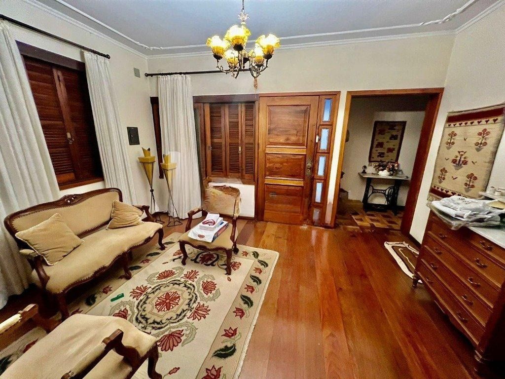 Casa 3 quartos à venda, 190m², Cristo Redentor - Porto Alegre