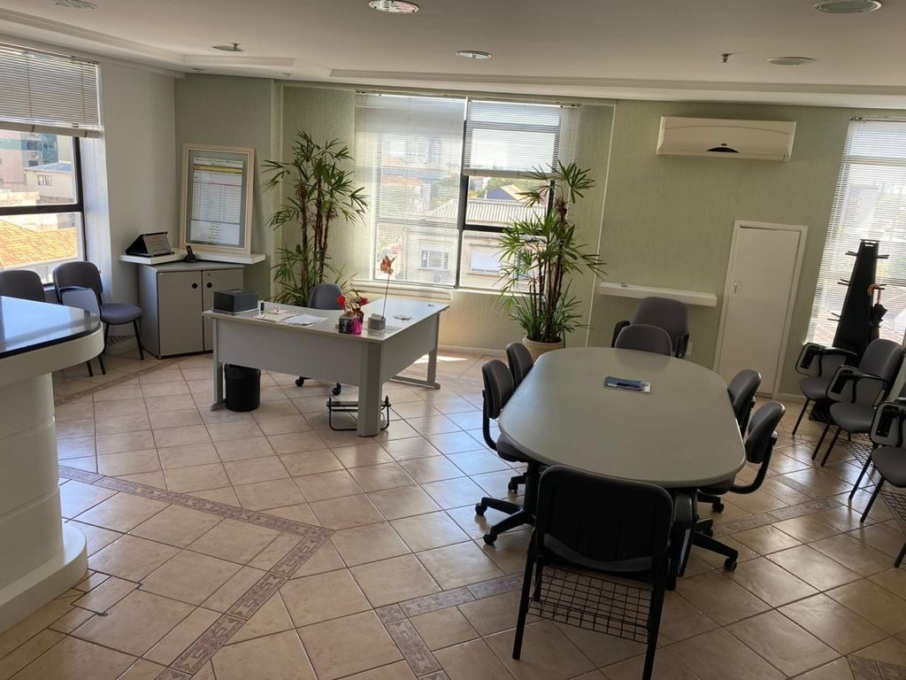 Sala Comercial à venda, 42m², Auxiliadora - Porto Alegre — foto 2