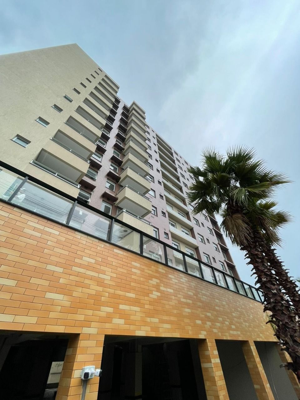 Vendo apartamento 3 dormtórios proximo do Iguatemi