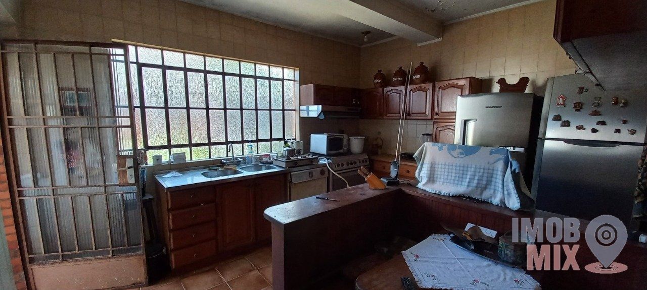 Casa 3 quartos à venda, 350m², Jardim Lindóia - Porto Alegre — foto 2