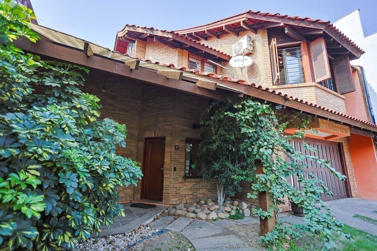 Casa 3 quartos à venda, 335m², Vila Jardim - Porto Alegre — foto 2