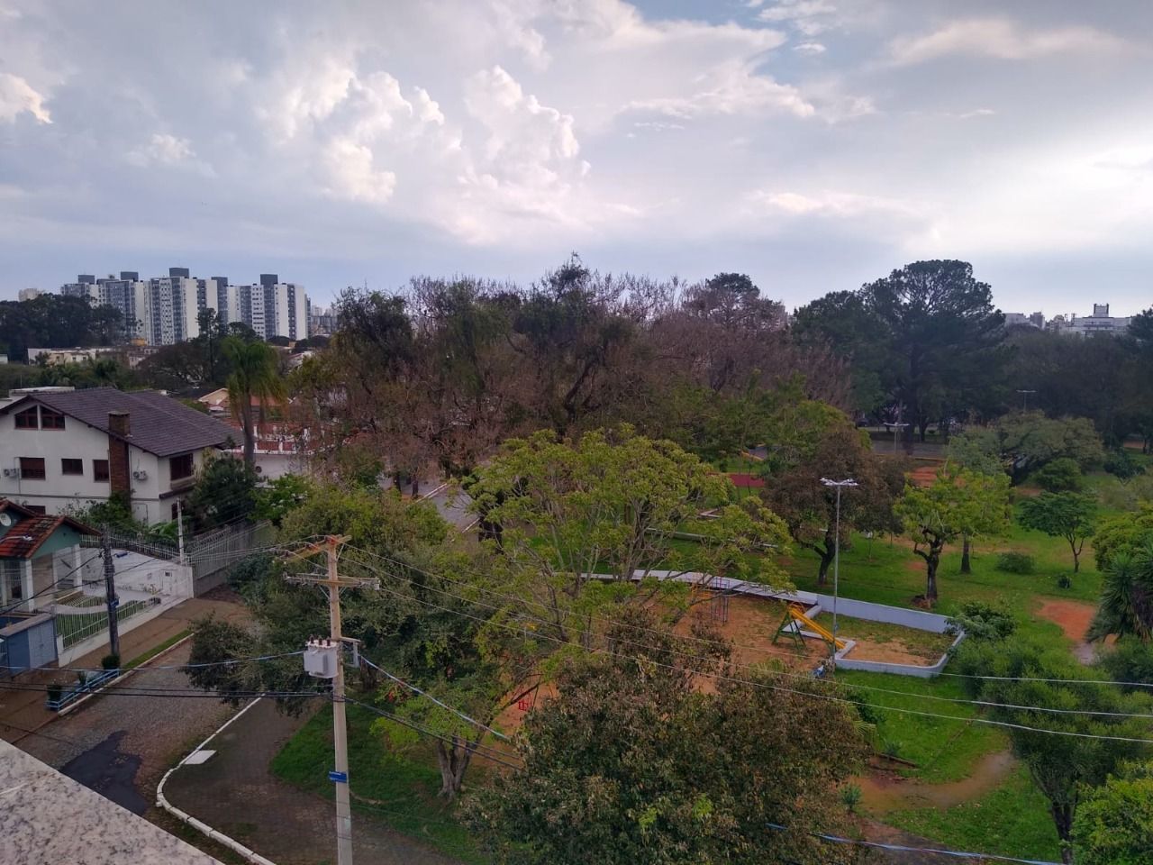 Cobertura para Venda - 164m², 3 dormitórios, sendo 1 suites, 1 vaga - São Sebastião — foto 2