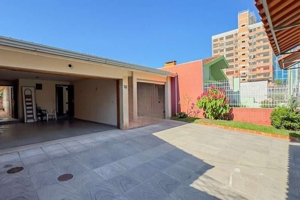 Casa 3 quartos à venda, 200m², Jardim Lindóia - Porto Alegre — foto 2