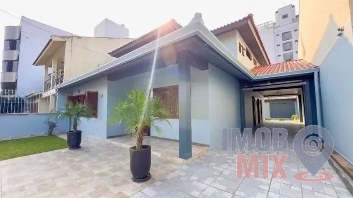 Casa 4 quartos à venda, 300m², Jardim Itu - Porto Alegre — foto 2