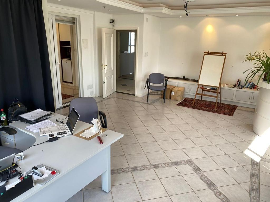 Sala Comercial à venda, 38m², Auxiliadora - Porto Alegre — foto 5