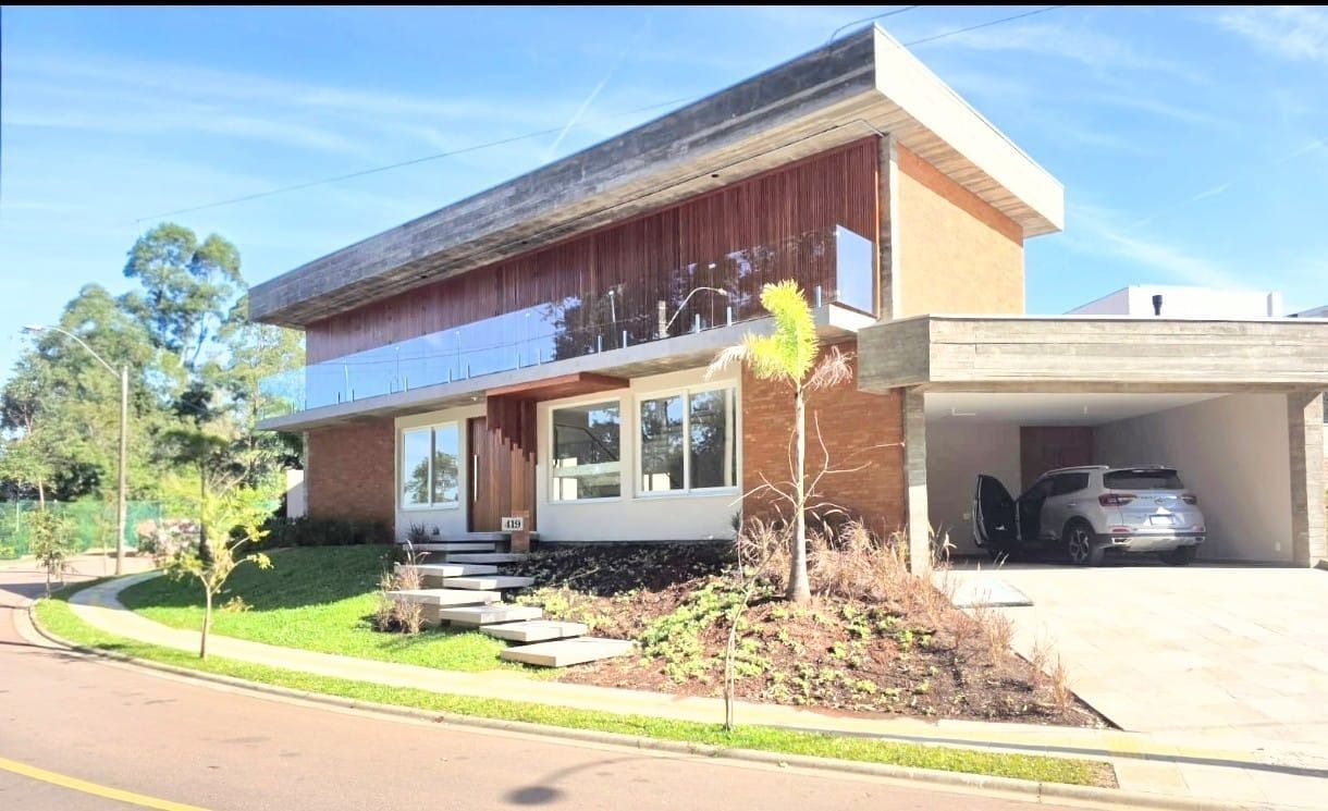 Casa 4 quartos à venda, 273m², Centro - Gravataí