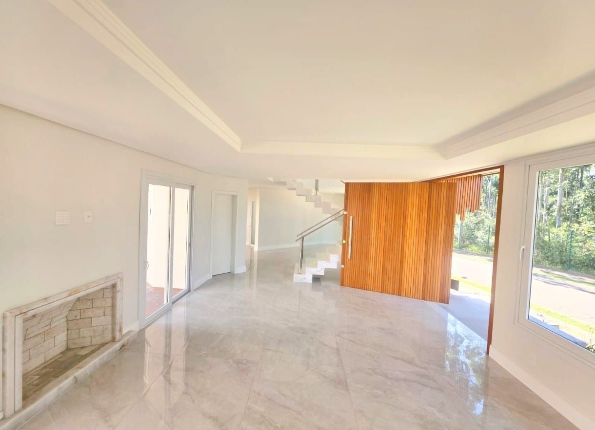 Casa 4 quartos à venda, 273m², Centro - Gravataí — foto 3