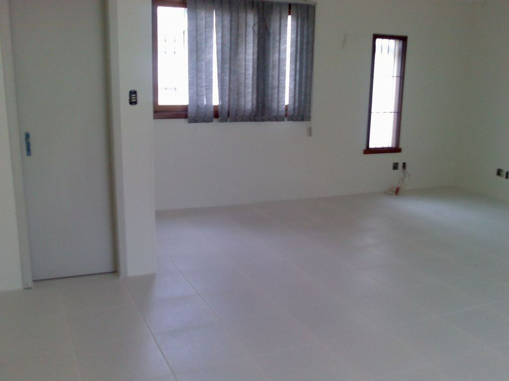 Sala Comercial à venda, 93m², Passo da Areia - Porto Alegre