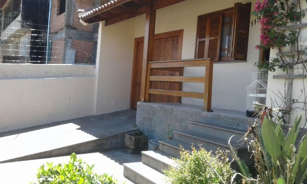 Casa 2 quartos à venda, 124m², Jardim São Pedro - Porto Alegre