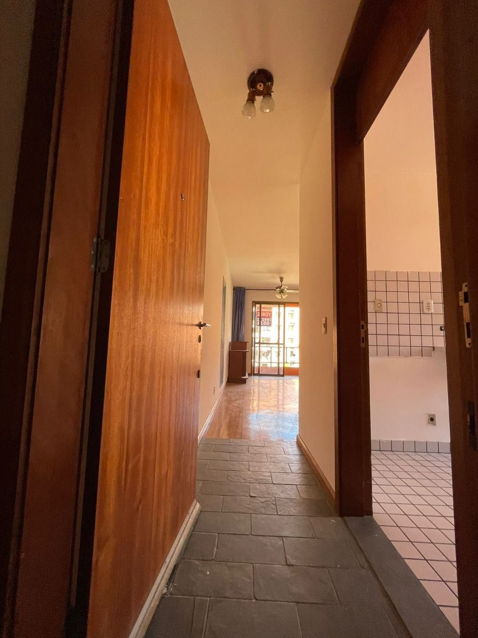 Apartamento 3 quartos à venda, 59m², Petrópolis - Porto Alegre — foto 2