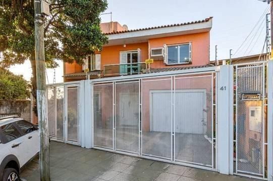 Casa 4 quartos à venda, 204m², Passo das Pedras - Porto Alegre