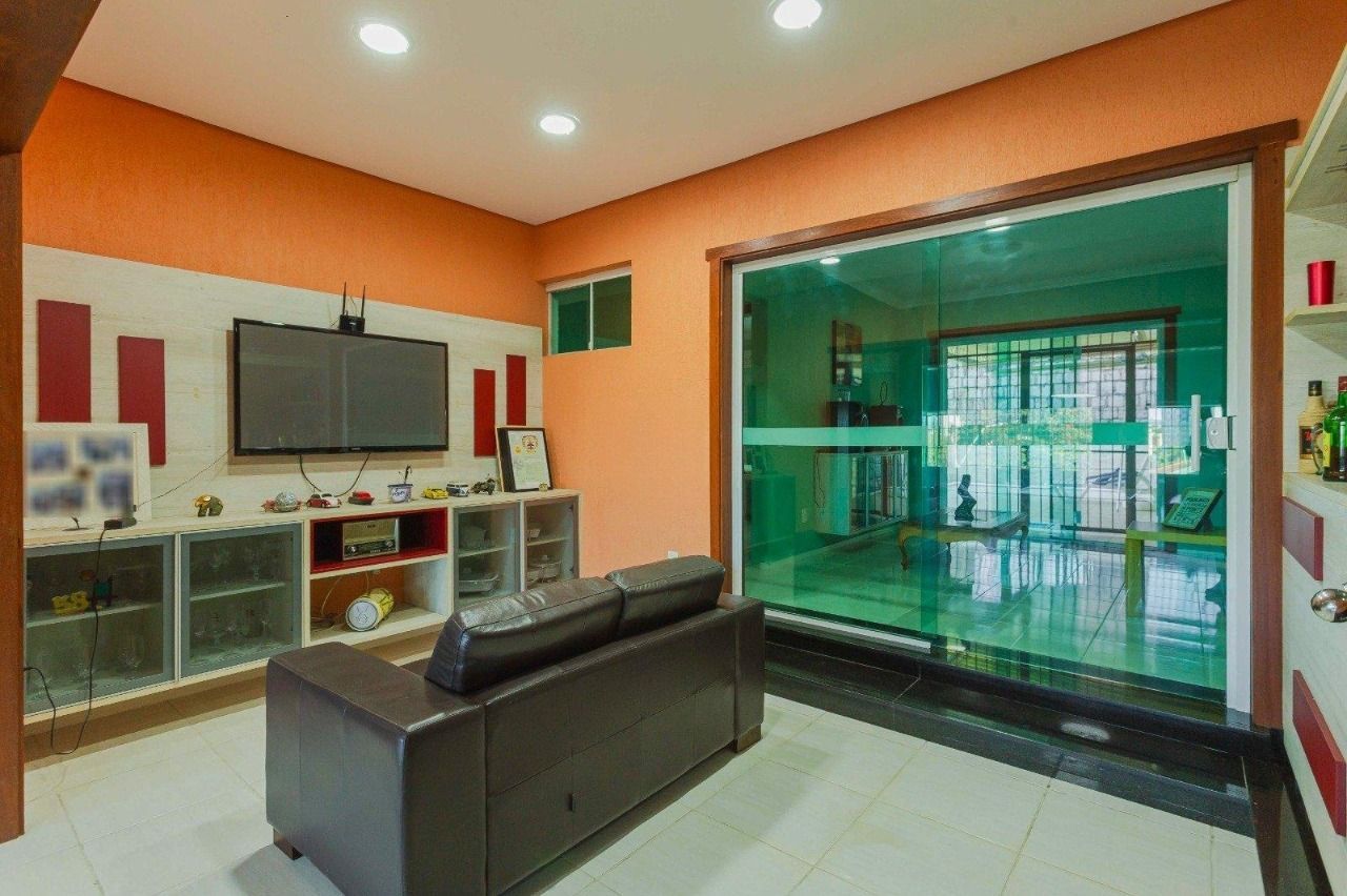 Casa 4 quartos à venda, 485m², Boa Vista - Porto Alegre — foto 2