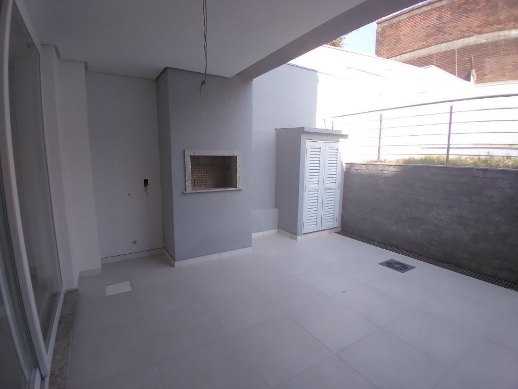 Sobrado para Venda - 205m², 3 dormitórios, sendo 3 suites, 3 vagas - Jardim Itu — foto 3