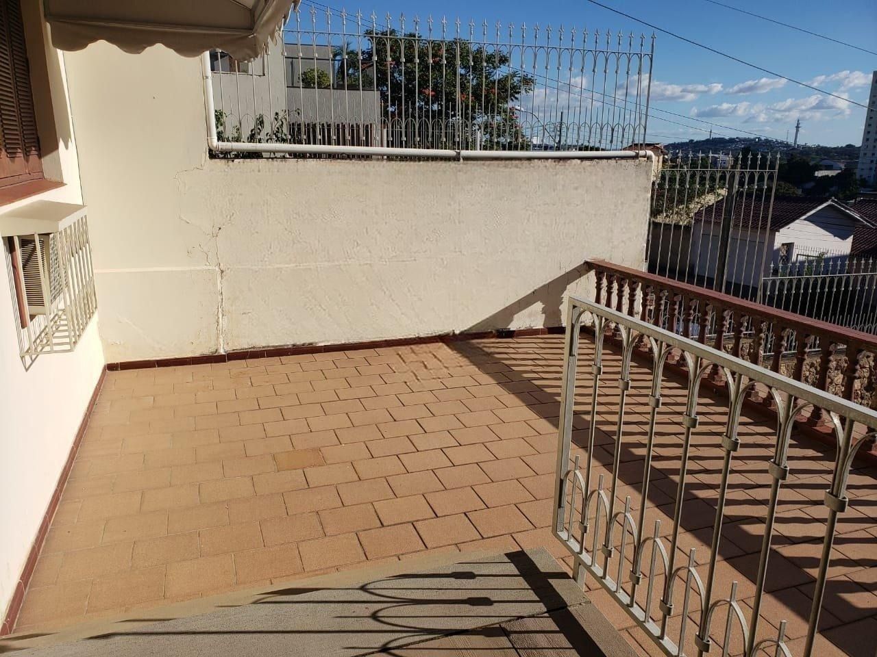 Sobrado 5 quartos à venda, 596m², Santo Antônio - Porto Alegre — foto 2