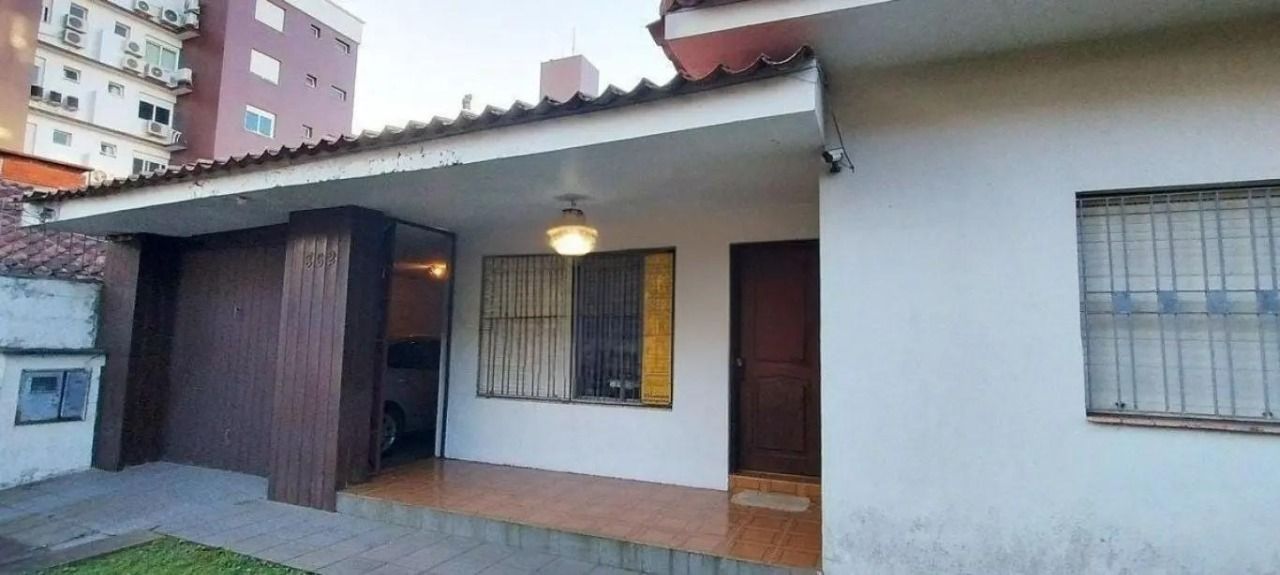 Casa 4 quartos à venda, 208m², Jardim Lindóia - Porto Alegre — foto 2