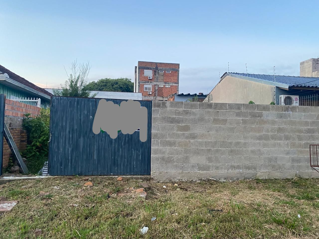 Terreno à venda, Vila Ipiranga - Porto Alegre
