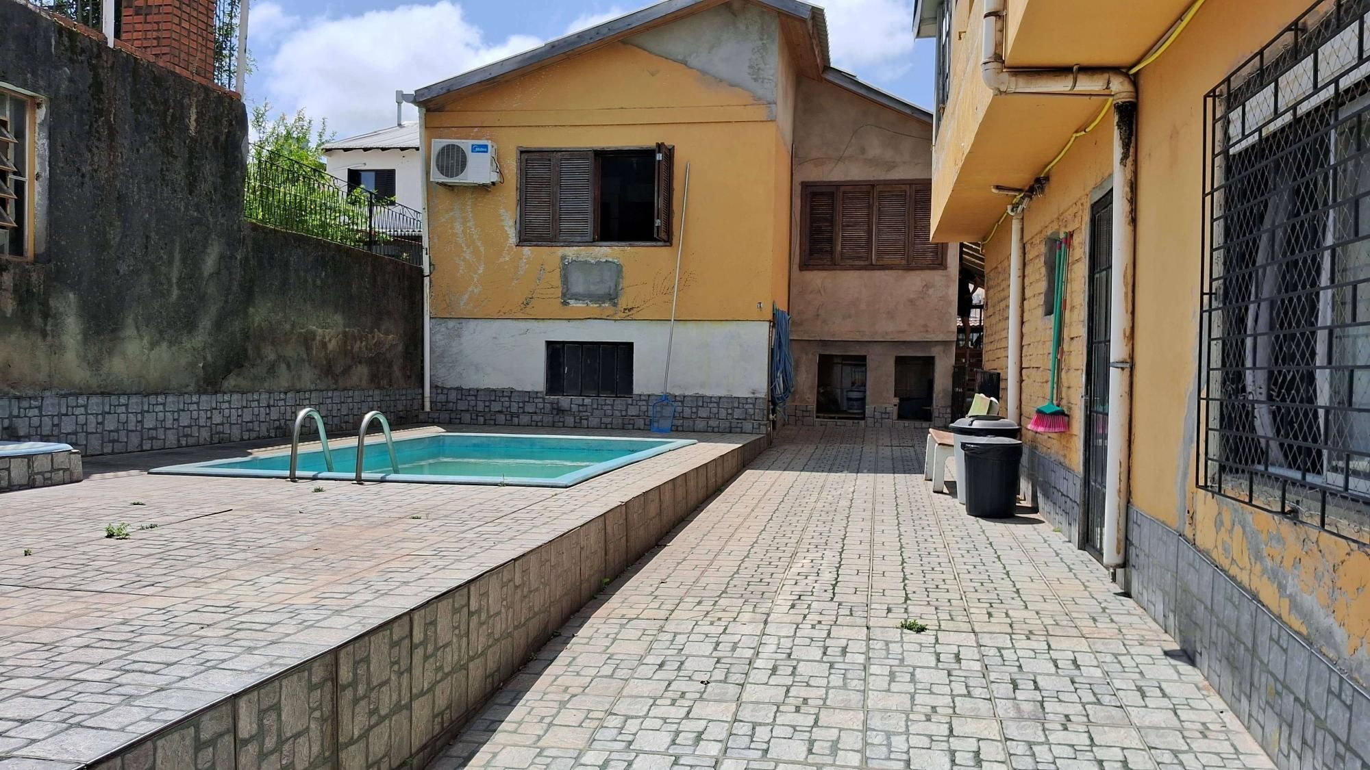 Casa 3 quartos à venda, 206m², Vila Ipiranga - Porto Alegre — foto 2