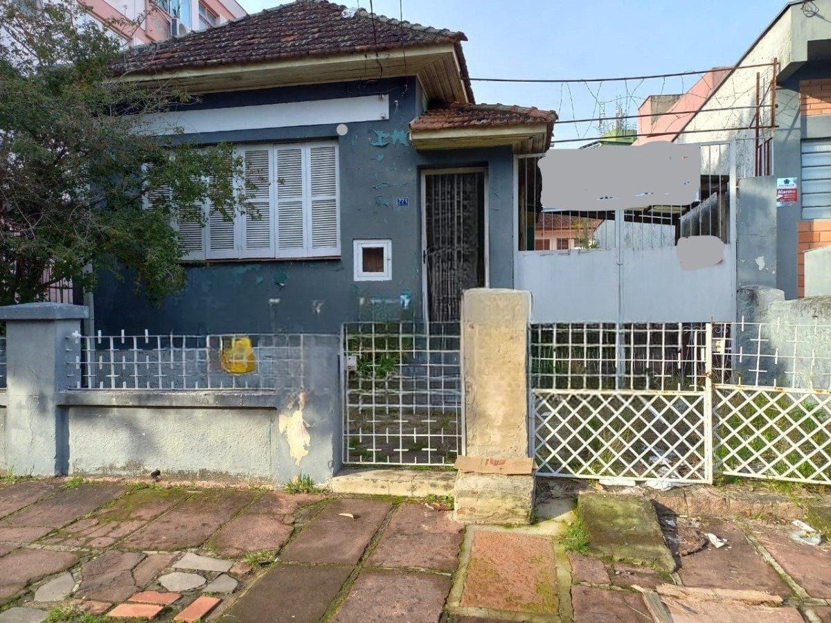 Casa 3 quartos à venda, 80m², Passo da Areia - Porto Alegre