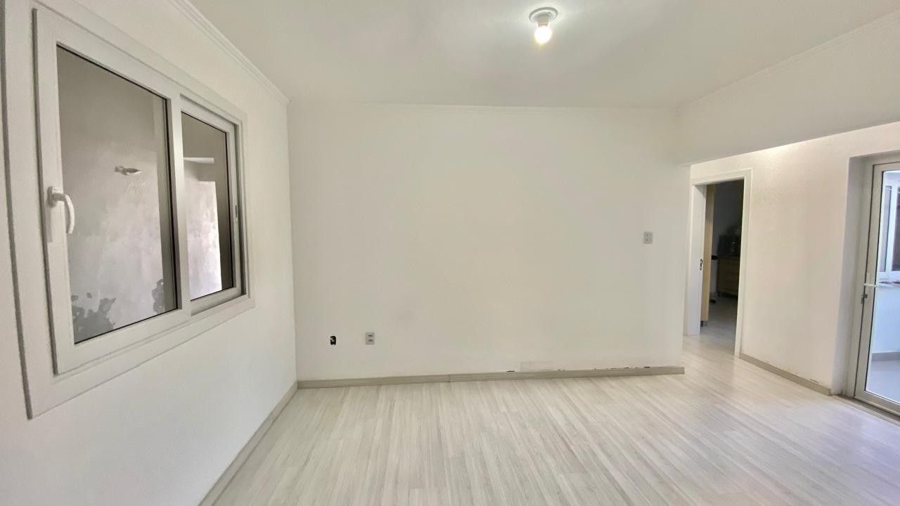 Casa 4 quartos à venda, 230m², Vila Jardim - Porto Alegre — foto 4