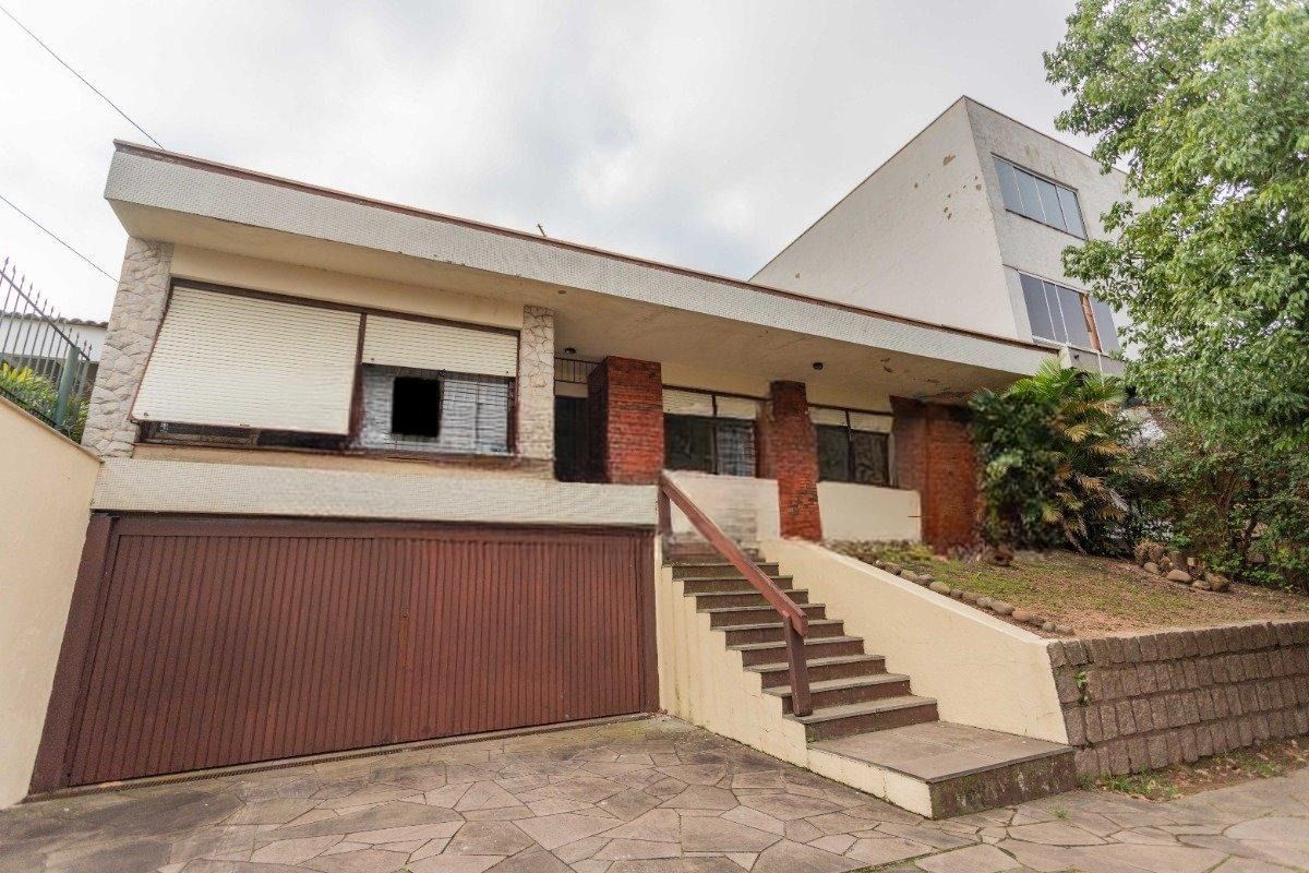Casa 3 quartos à venda, 191m², Jardim Lindóia - Porto Alegre