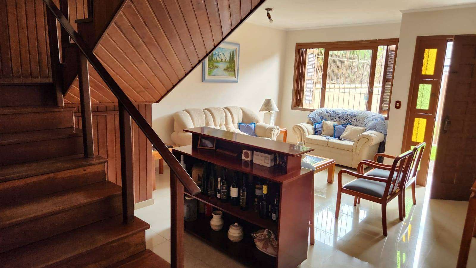 Casa 3 quartos à venda, 192m², Vila Jardim - Porto Alegre — foto 2