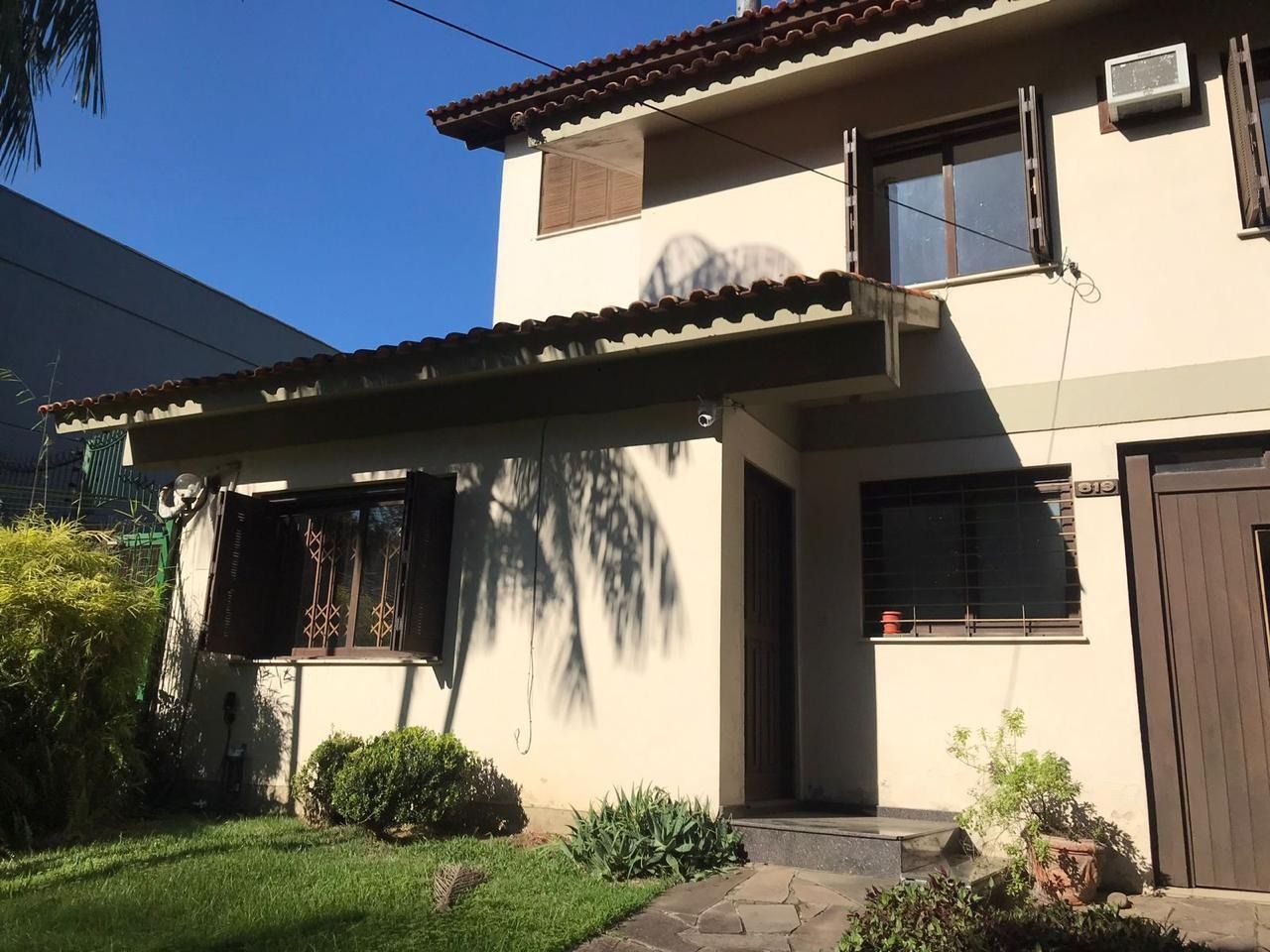 Casa 5 quartos à venda, 130m², Teresópolis - Porto Alegre