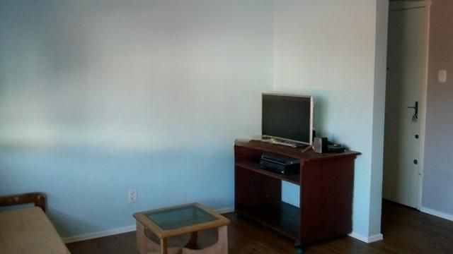 Apartamento à venda com 3 quartos, 94m² - Foto 3