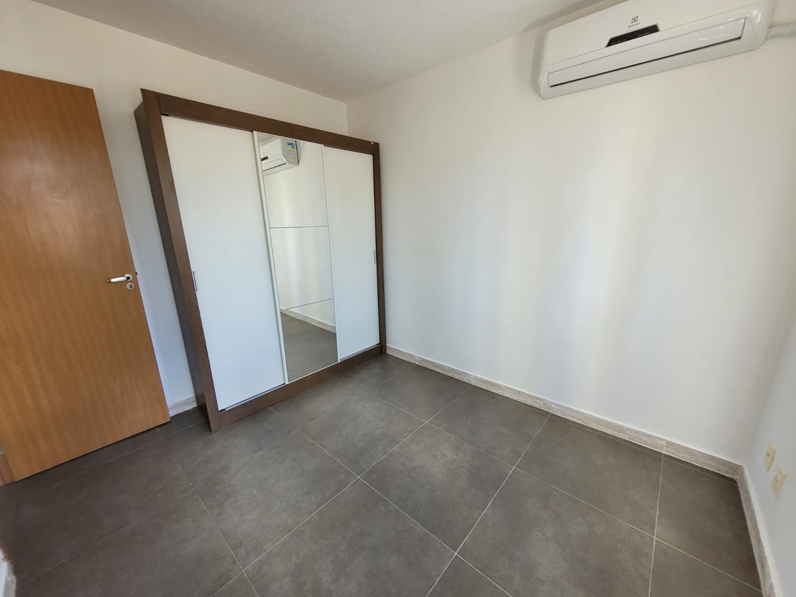 Apartamento à venda com 2 quartos, 42m² - Foto 14