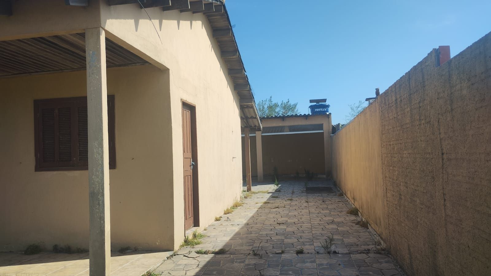 Casa, 3 dormitórios no bairro Bacupari em Palmares do Sul para Comprar