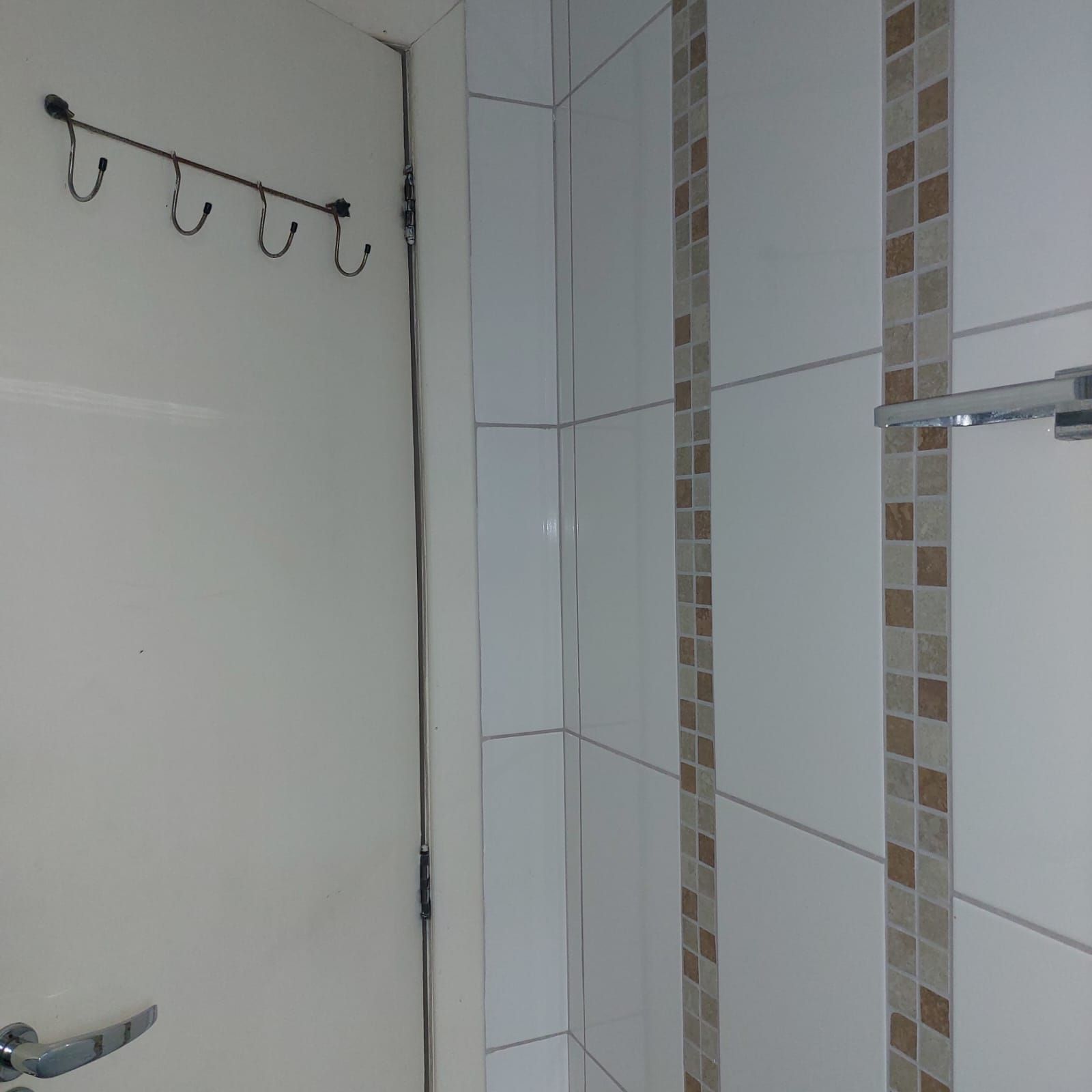 Apartamento com 02 dormitórios sem garagem
