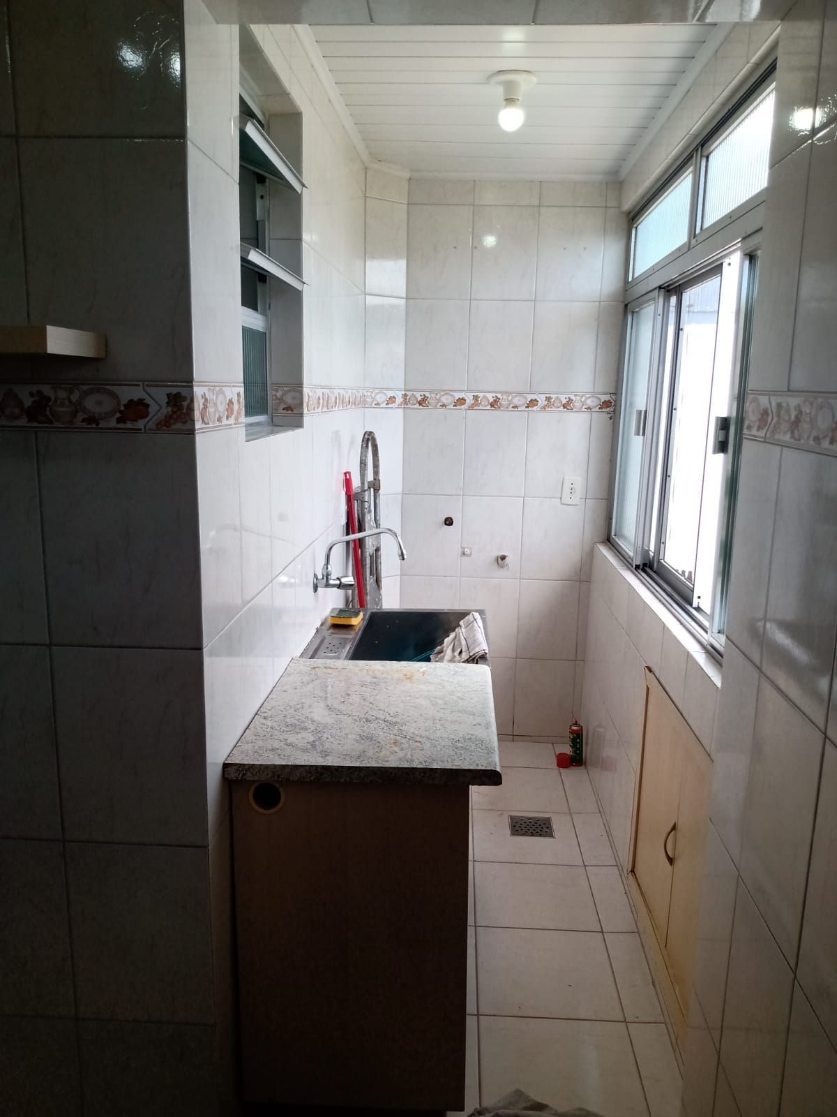 Apartamento à venda com 3 quartos, 67m² - Foto 4