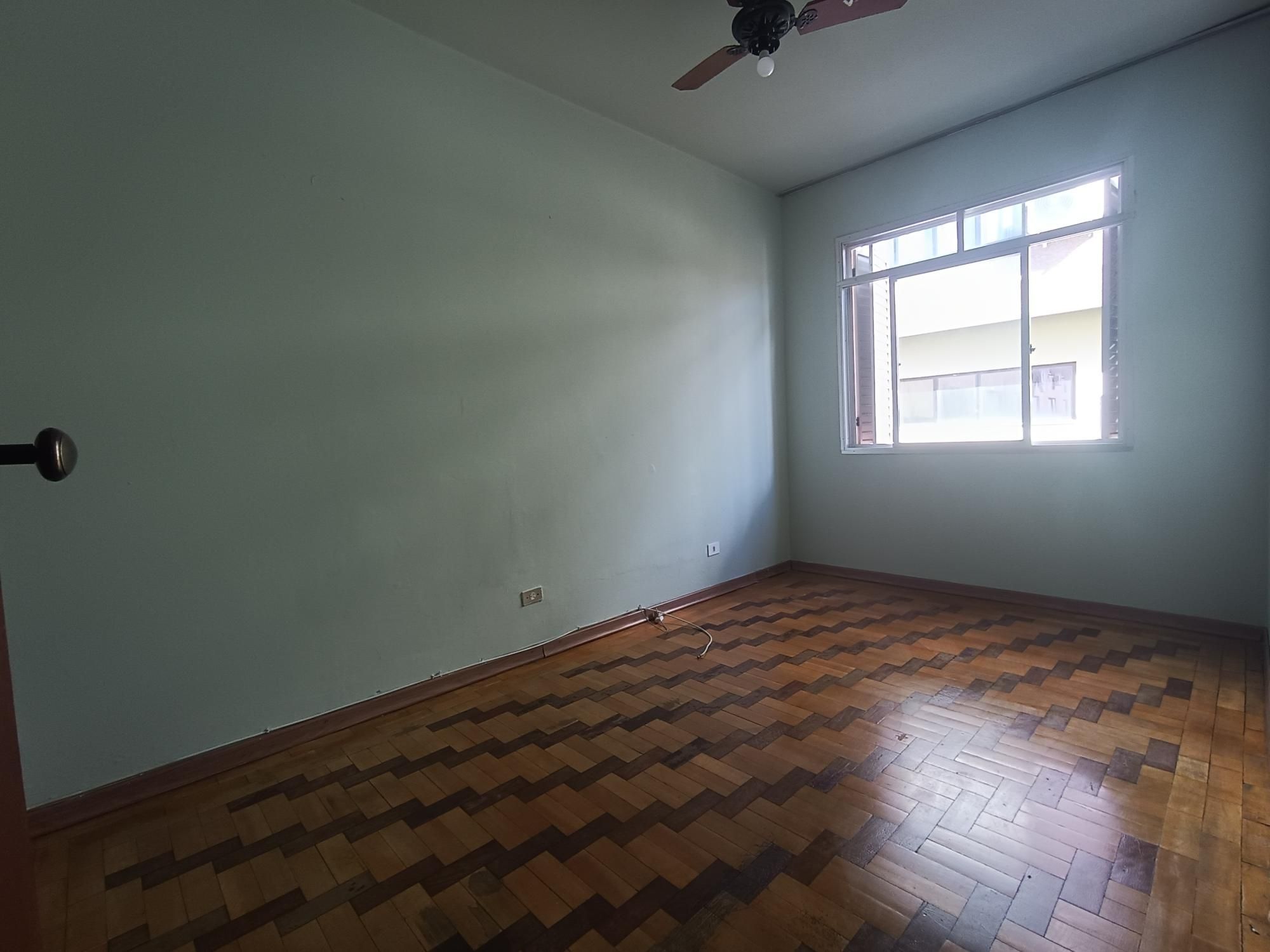 Apartamento à venda com 2 quartos, 60m² - Foto 11