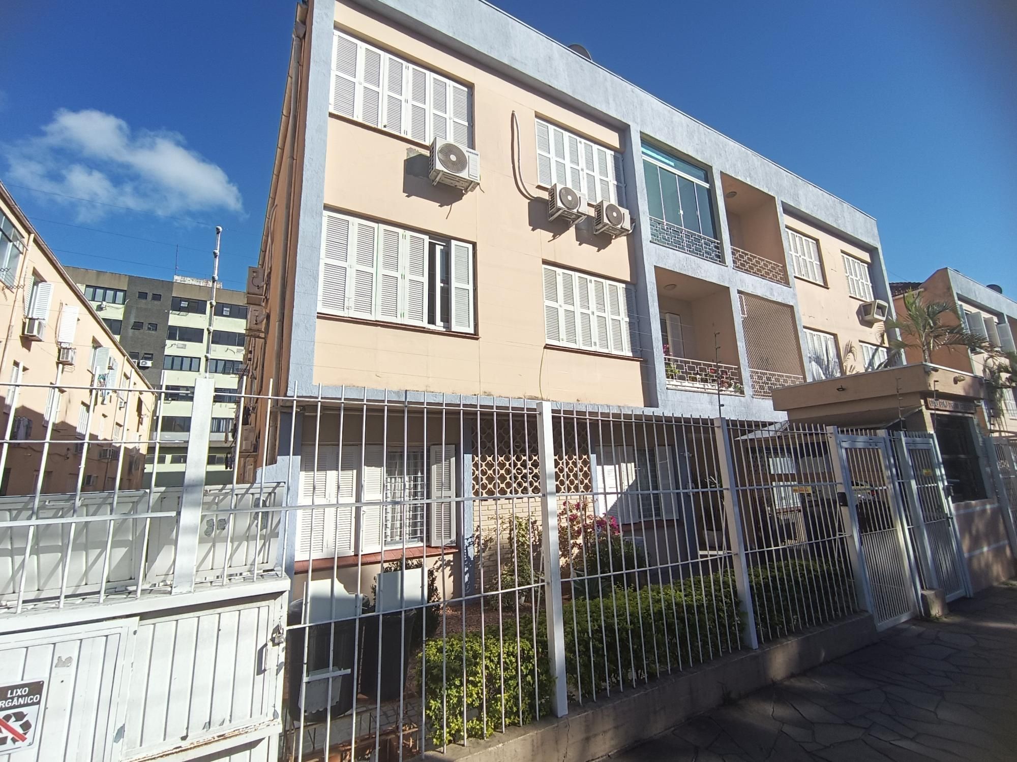 Apartamento à venda com 2 quartos, 60m² - Foto 24