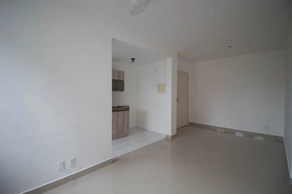 Apartamento à venda com 2 quartos, 45m² - Foto 23