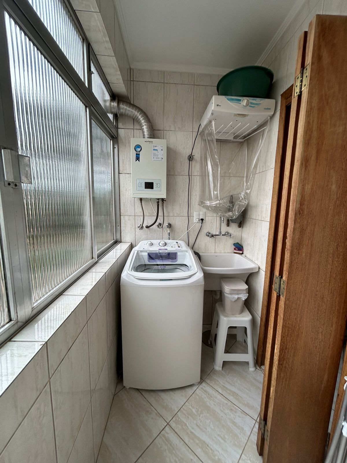 Apartamento à venda com 2 quartos, 64m² - Foto 6