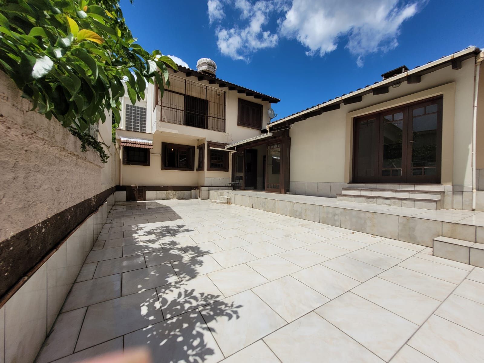 Casa à venda com 4 quartos, 365m² - Foto 46