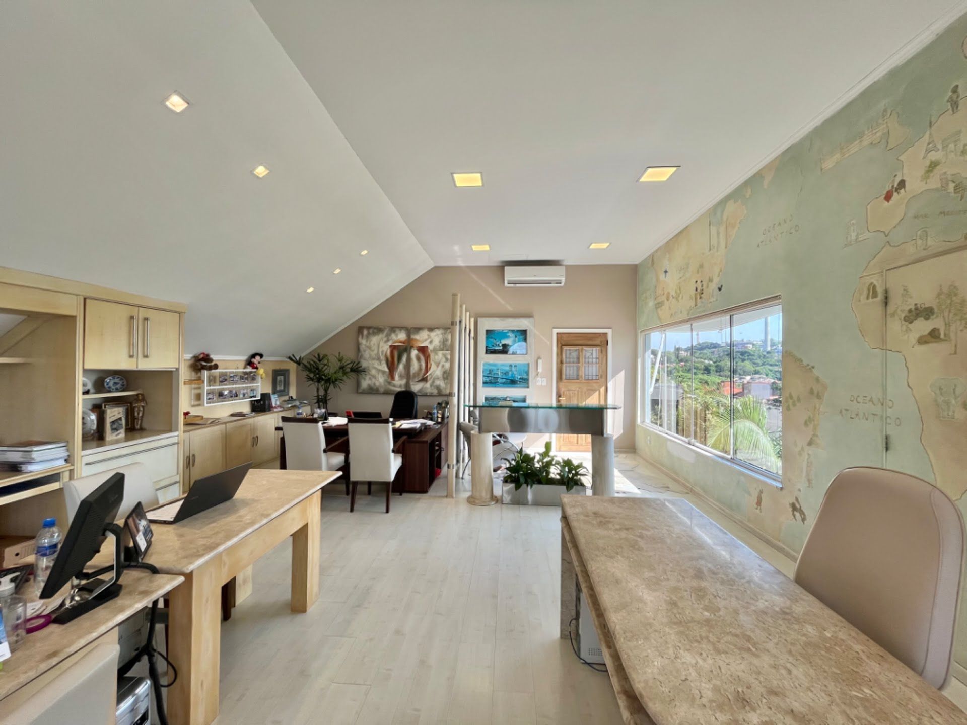Casa à venda com 3 quartos, 307m² - Foto 12