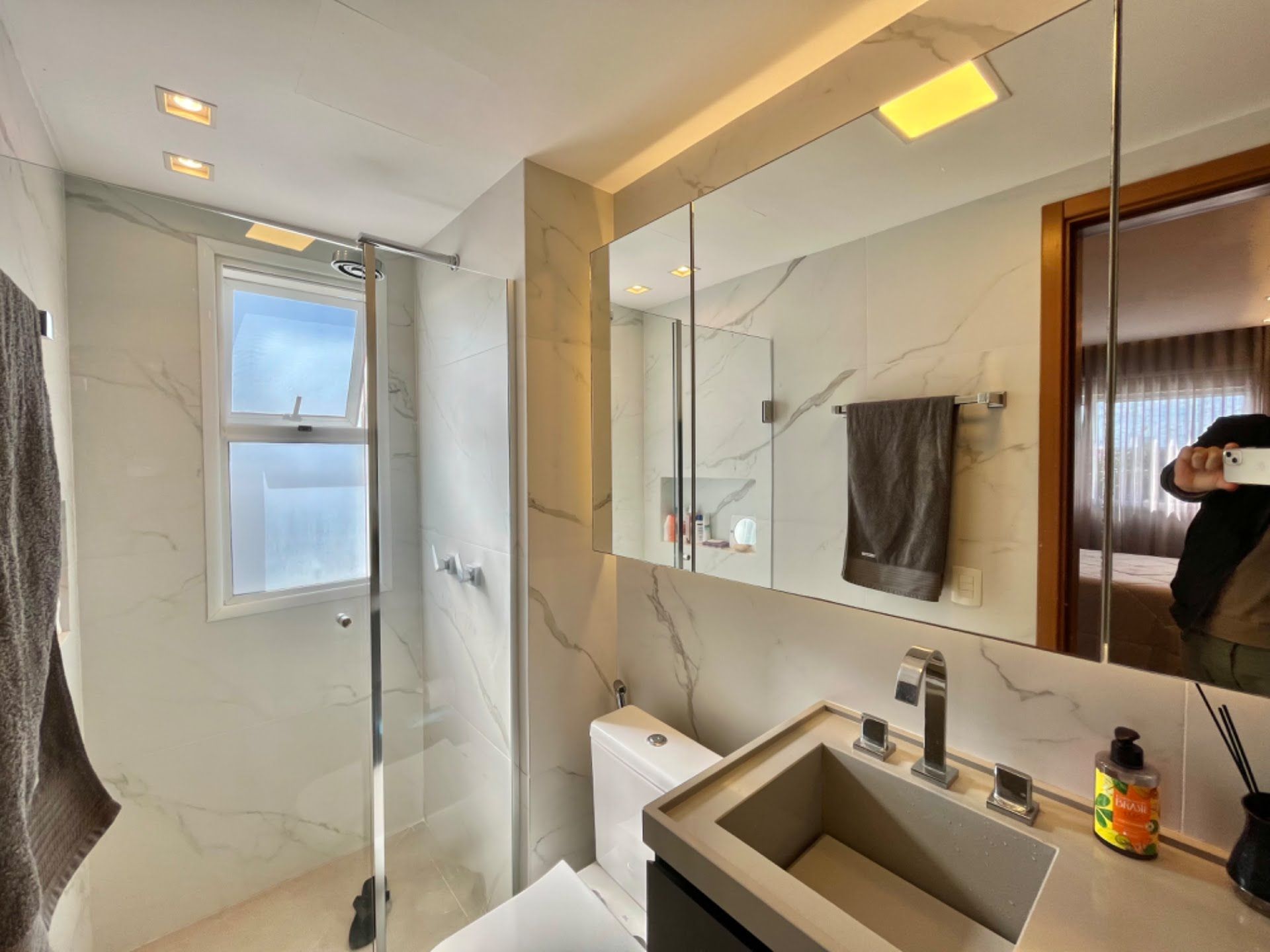 Apartamento à venda com 2 quartos, 70m² - Foto 16